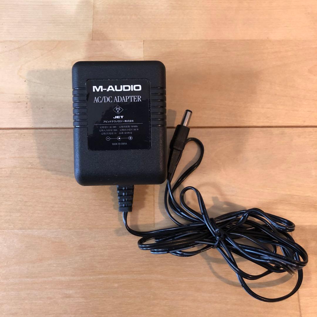 M-AUDIO KeyStudio 49i ピアノ音源内蔵 アダプター付 美品