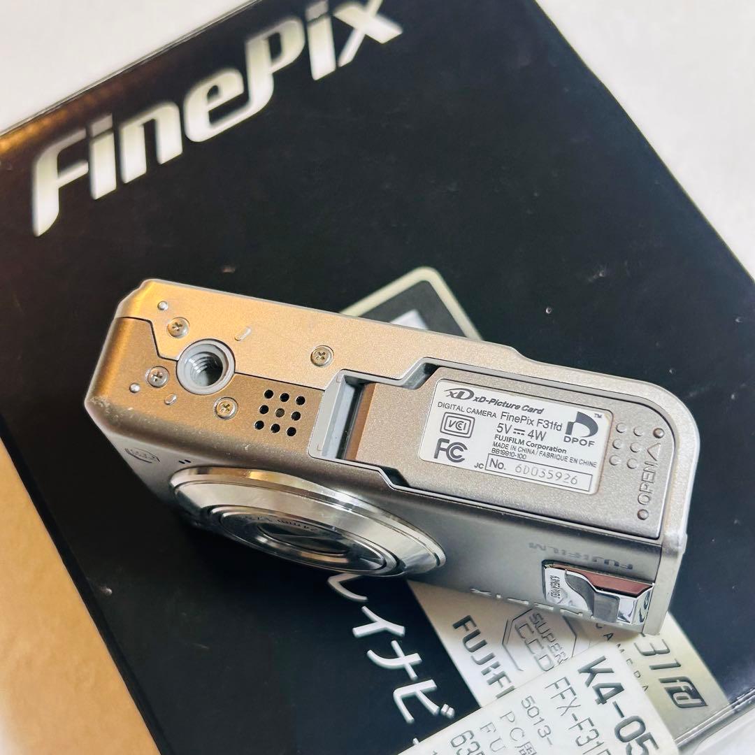 【動作確認済み】FUJIFILM FinePix F31fd デジタルカメラ