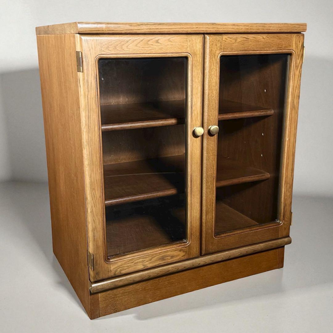 HR867 カリモク　キャビネット　両開き　ガラスキャビネット