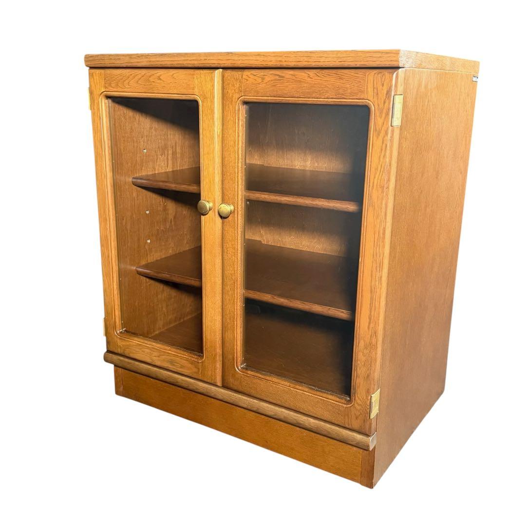 HR867 カリモク　キャビネット　両開き　ガラスキャビネット