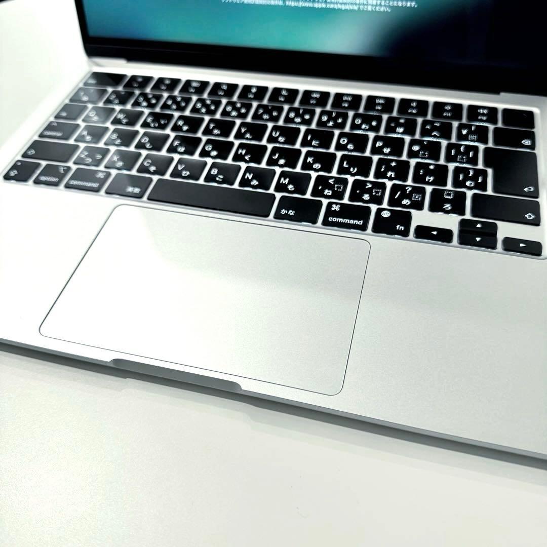 極美品 MacBook Air M3 13インチ 8GB/256GB シルバー