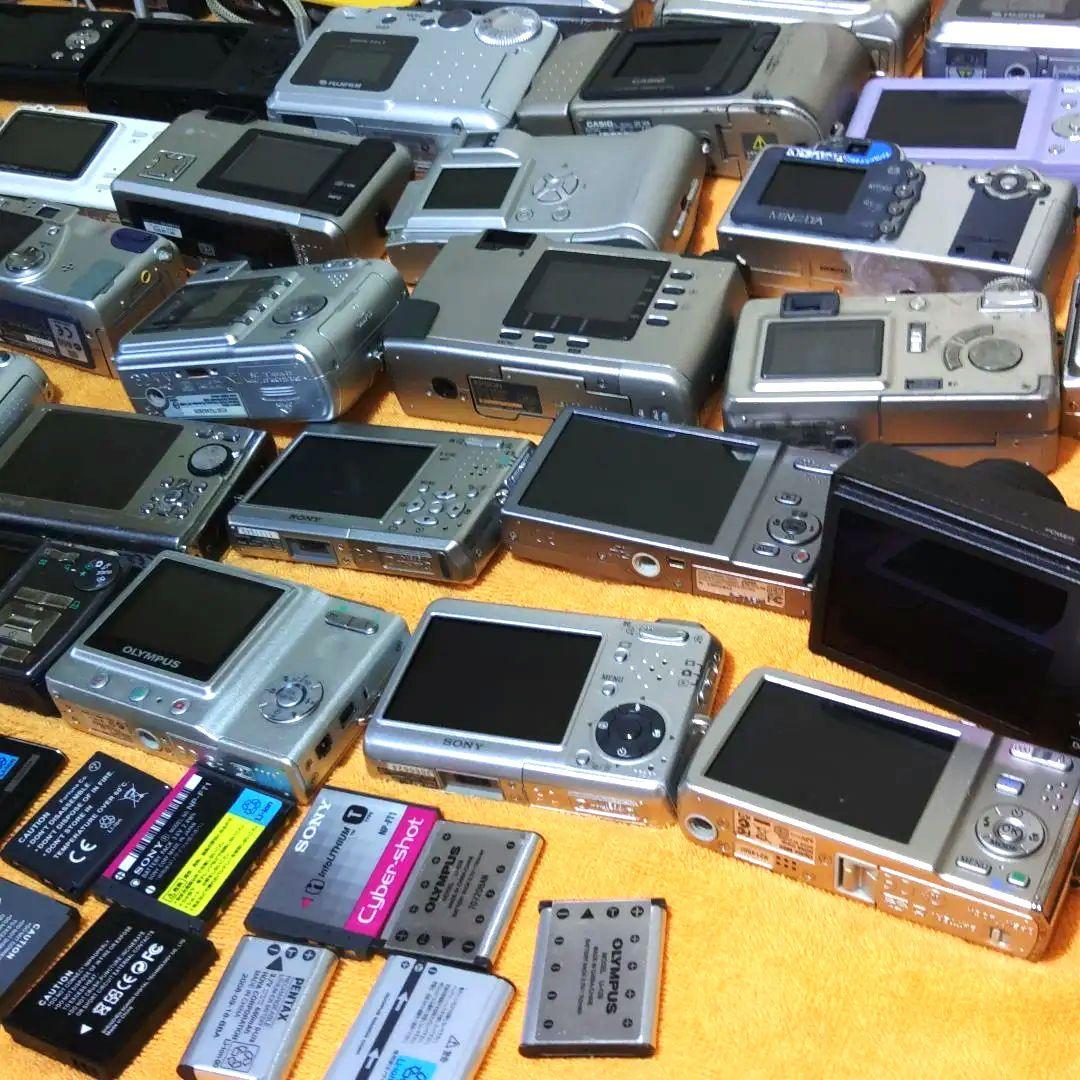 デジタルカメラ46台まとめて 動作 未確認ジャンク。 即購入OK
