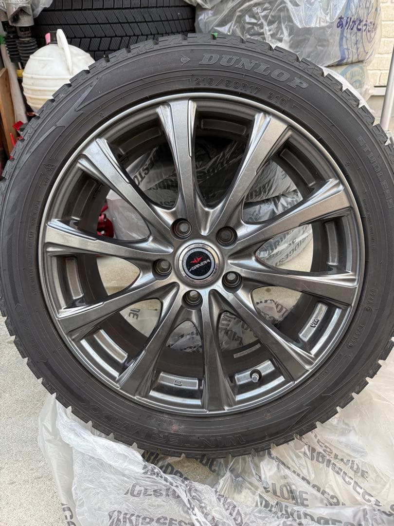 スタッドレスとホイールセット⭐︎美品⭐︎DUNLOP 215/50R17