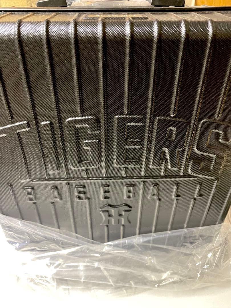 虎の助-プロフ必読- 新品未使用 阪神タイガース キャリーケース