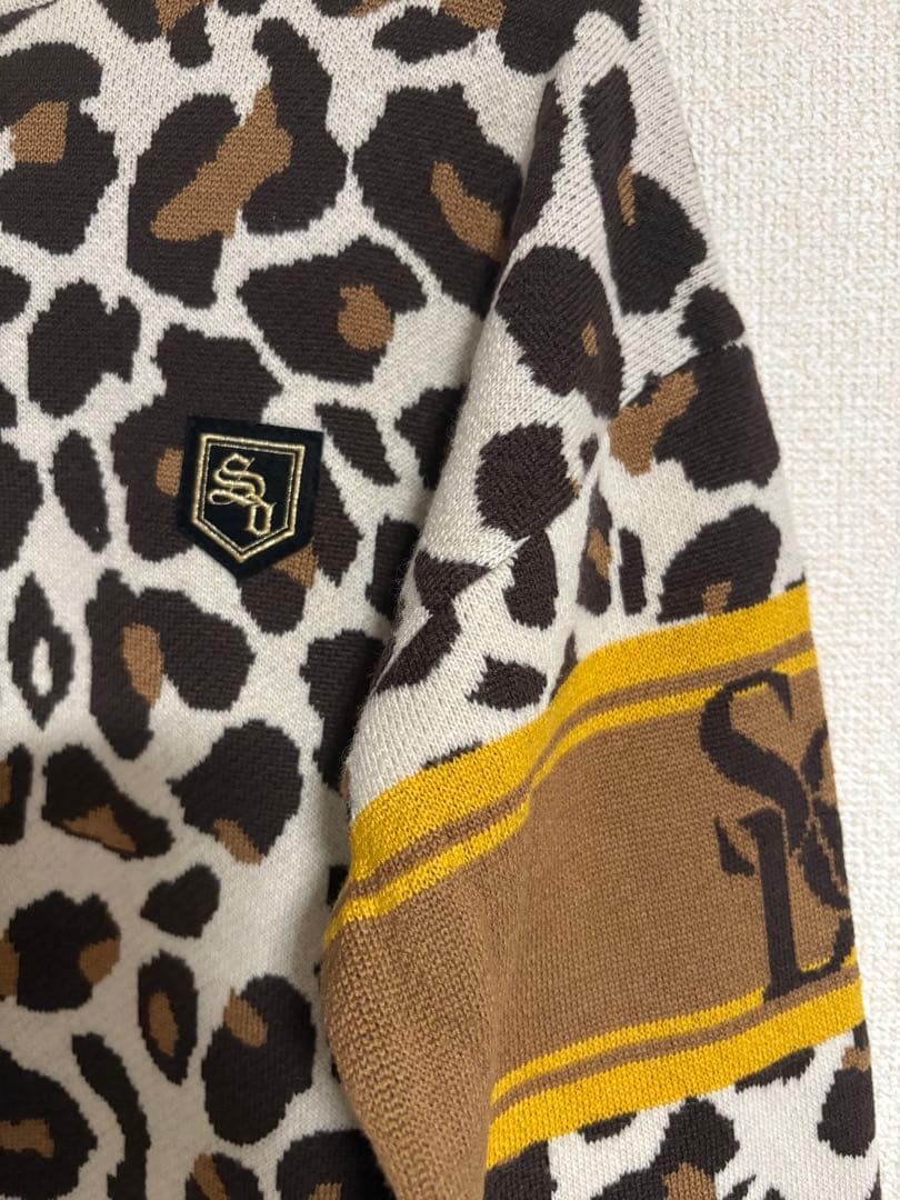 サンディゴルフ　レオパードニット　セーター