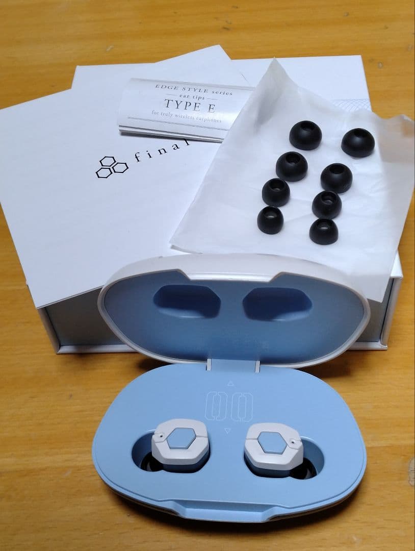 EVA2020 x final ワイヤレスイヤホン REIモデル 綾波レイ