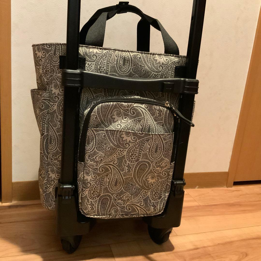 スワニー　ユベーロ