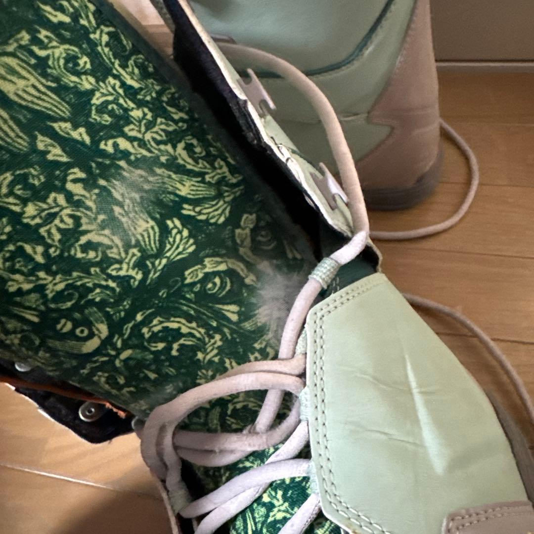 ThirtyTwo Lashed Melancon スノーボードブーツ24.5