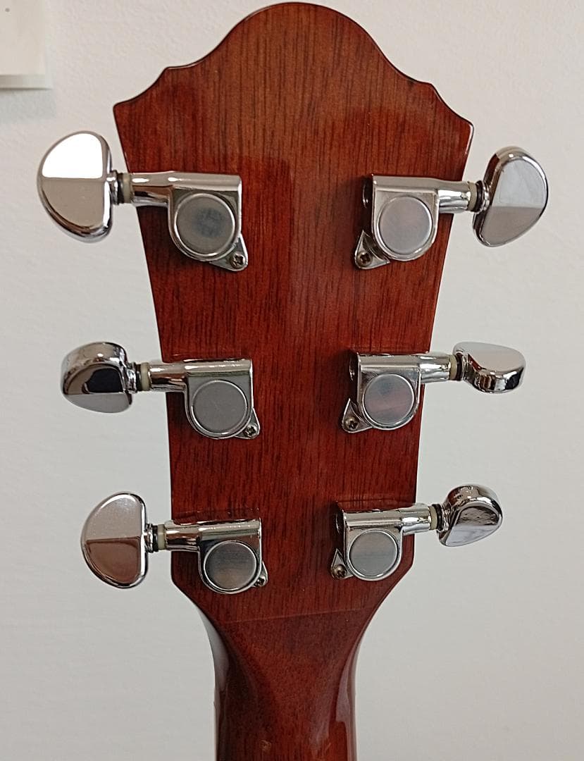 値下！キルテッド・メイプル top Ibanez エレアコ wギタースタンド