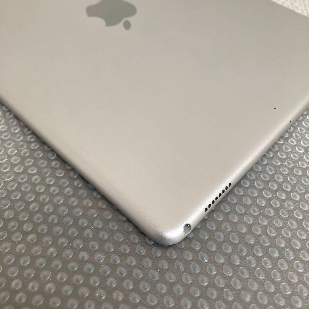 2523 美品☆電池ほぼ新品☆iPad Pro 256GB 10.5インチ☆