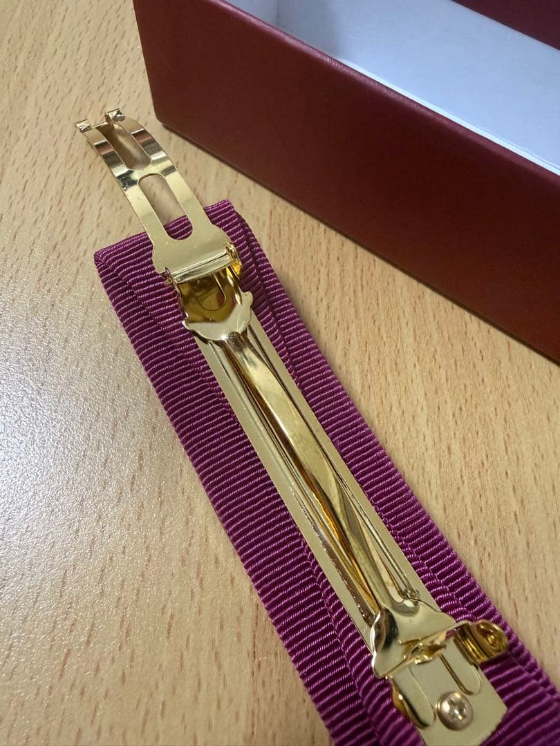 フェラガモ バレッタ ピンク