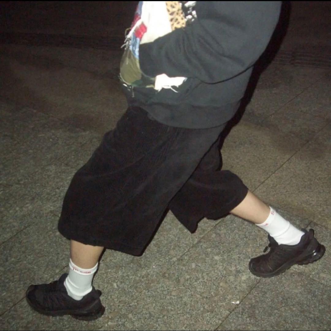 punkandyo コーデュロイ ショートパンツ 黒