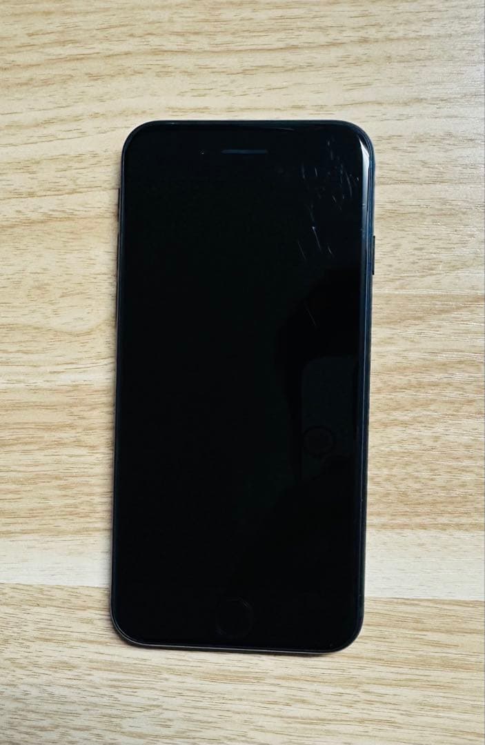 北*穂様 Apple iPhone SE3 64GB