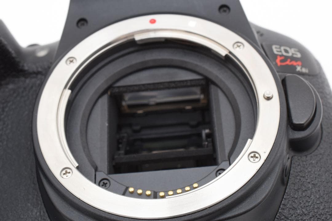 トラ⭐️スマホ転送OK⭐️Canon EOS Kiss X8i