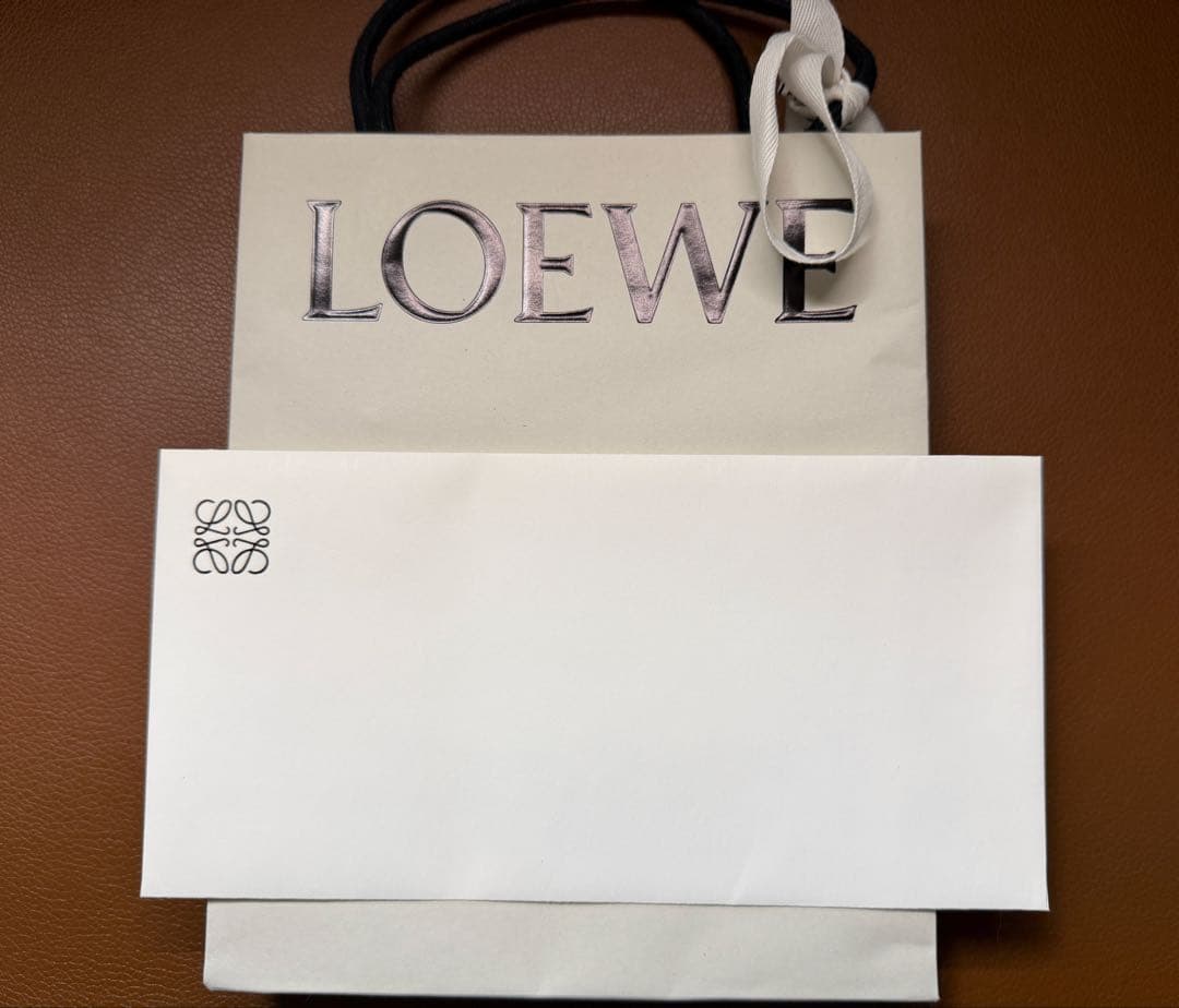 [極美品][絶版カラー] LOEWE ロエベ　パズル　名刺入れ　カードケース