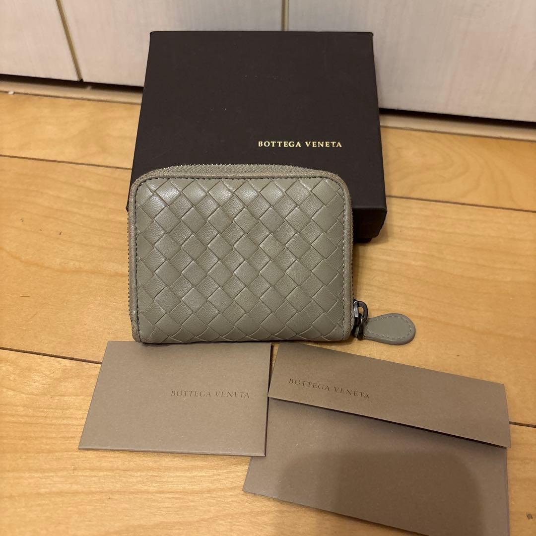 ボッテガヴェネタ　ケース