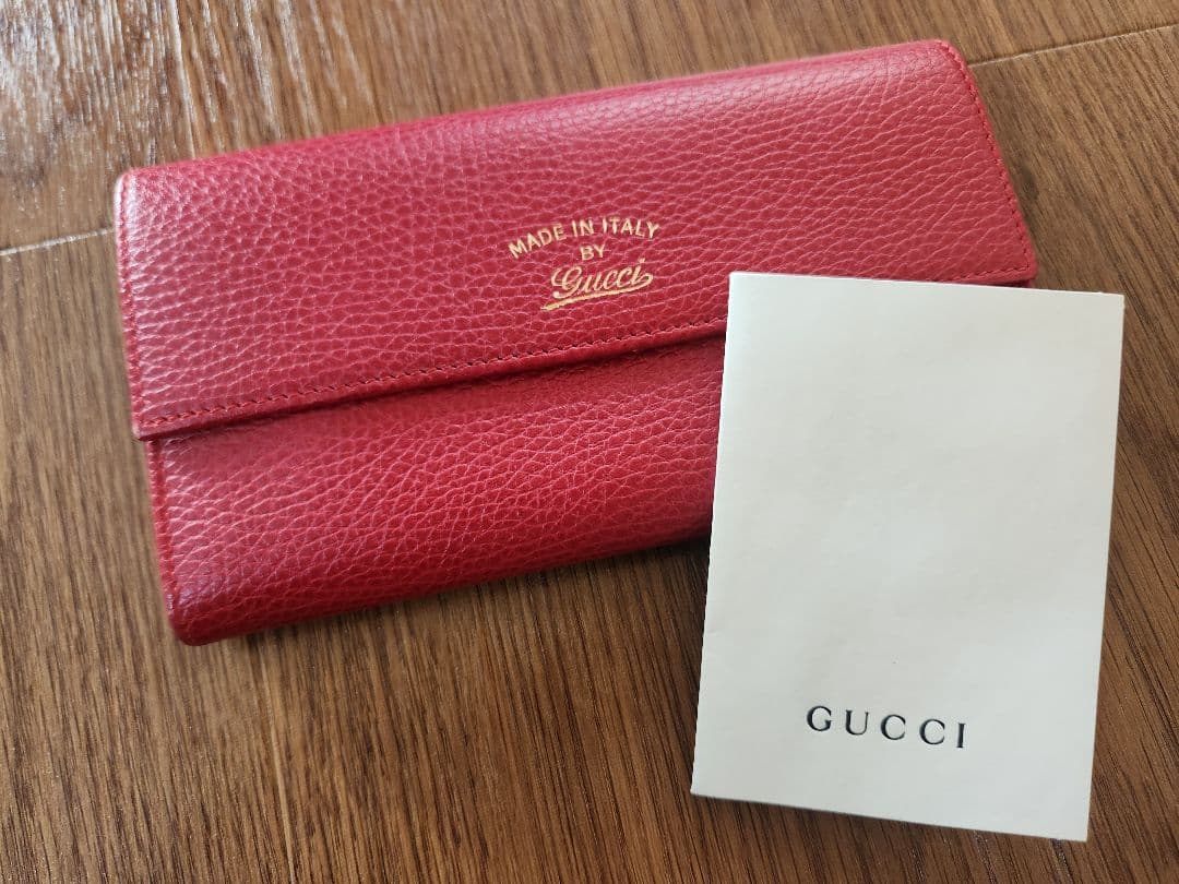 GUCCI 二つ折り長財布 赤