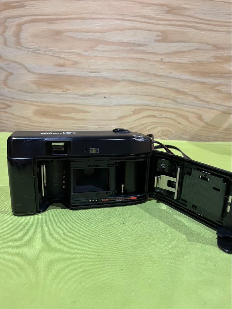 Nikon L35AD3 コンパクトフィルムカメラ