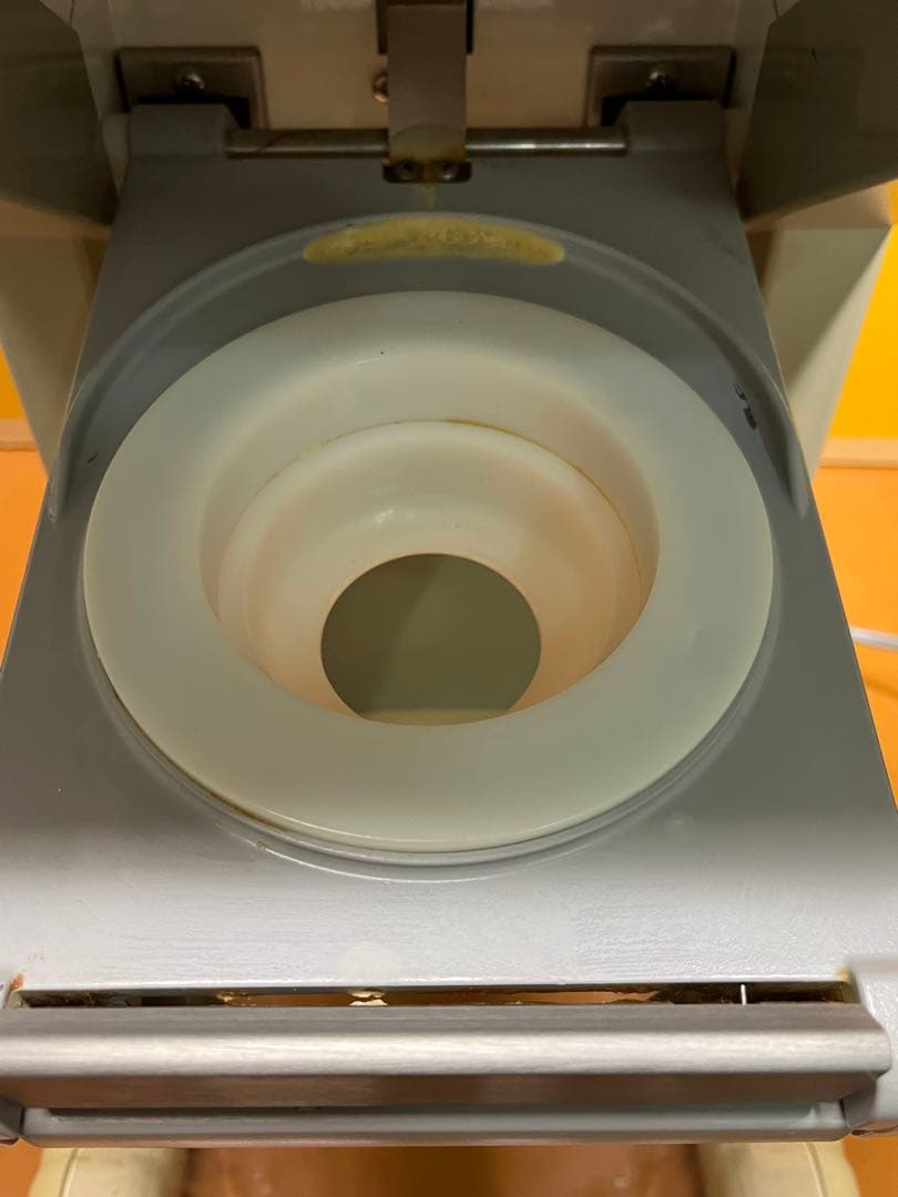 サンデン　業務用アイスクリームメーカー　ワンショット OS3 CIM-03A