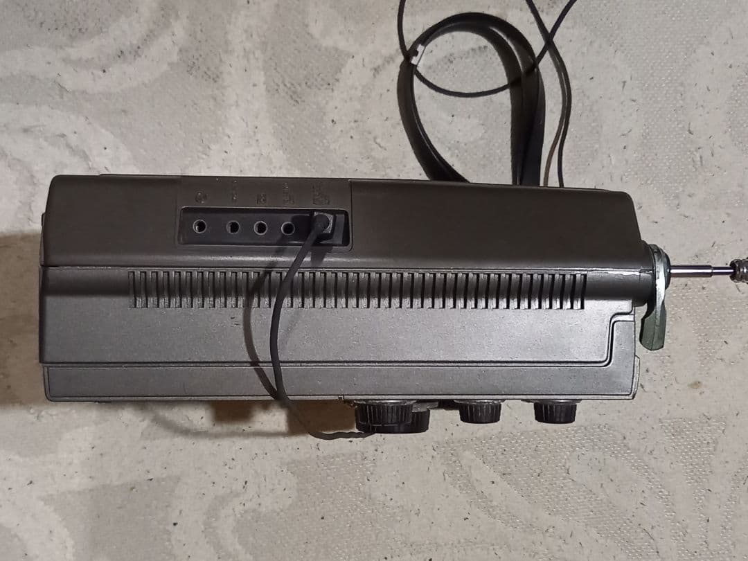 SONY ICF-5900 ラジオ　スカイセンサー