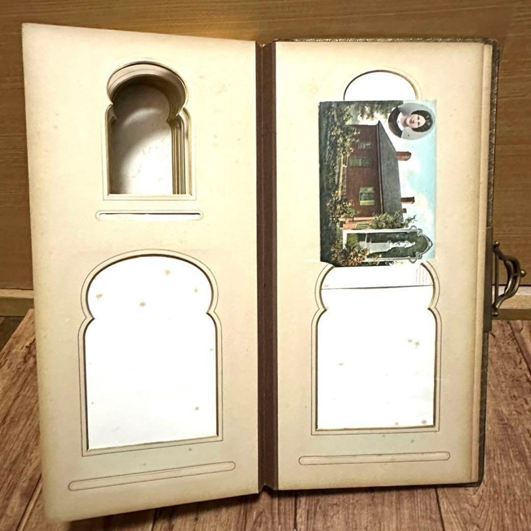 イギリスアンティーク　レザー張り　アルバム　留め具あり