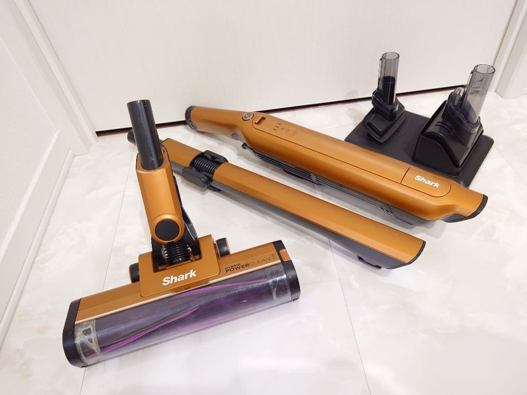 シャーク コードレススティッククリーナー CS651 シャーク上位モデル　美品