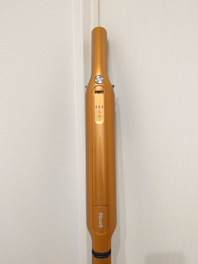 シャーク コードレススティッククリーナー CS651 シャーク上位モデル　美品