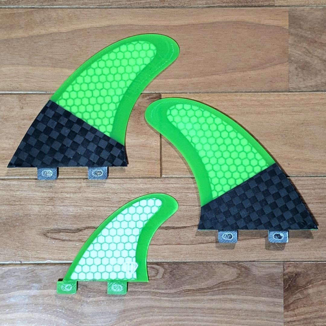 FCS MR-TFX PC Carbon/GREENツインスタビライザー