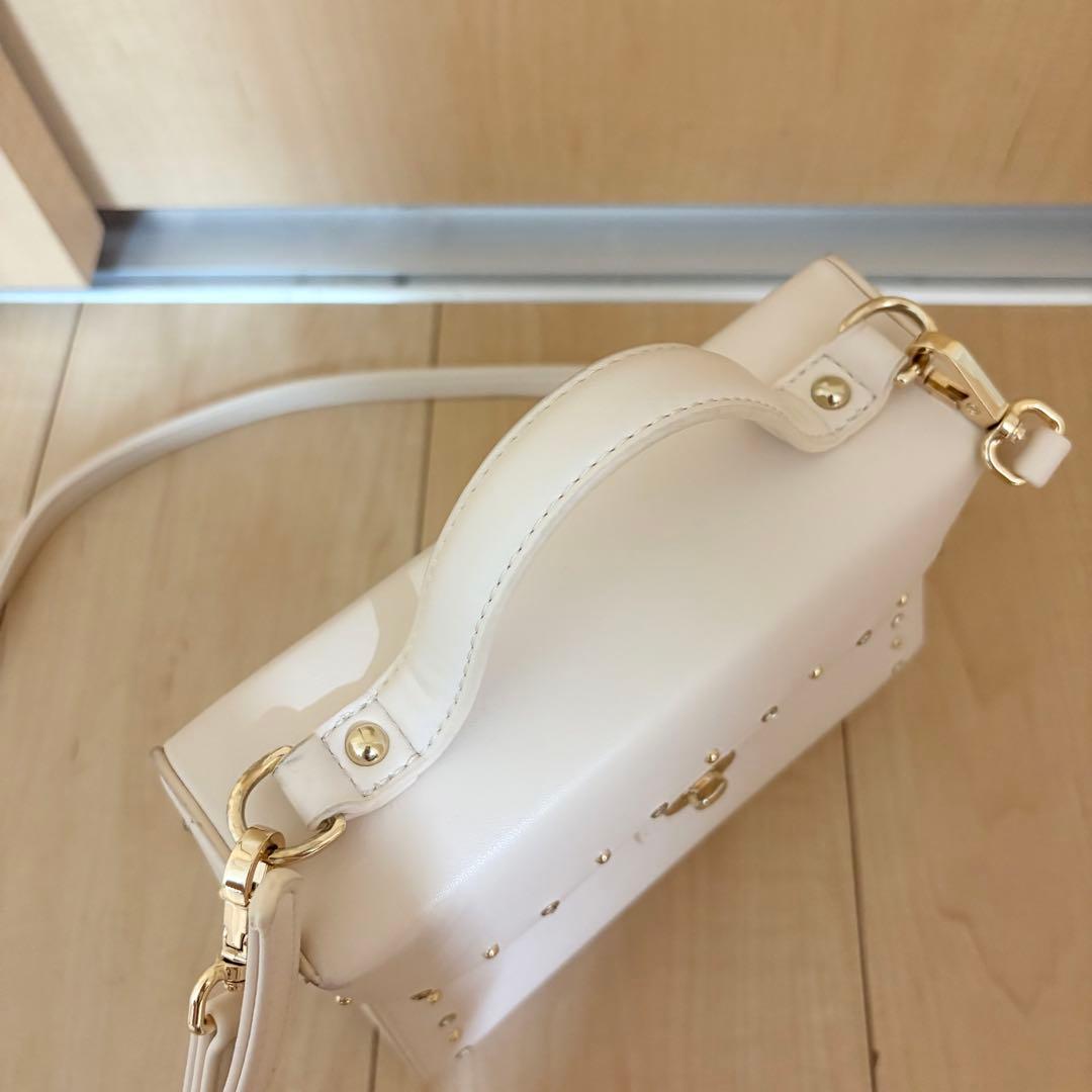 DIANA スタッズ ショルダーバッグ ハンドバッグ