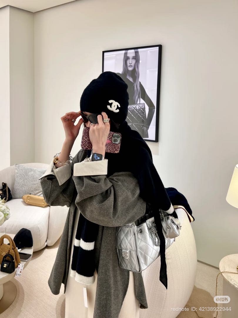 CHANEL ブラック ニット帽・ビーニー