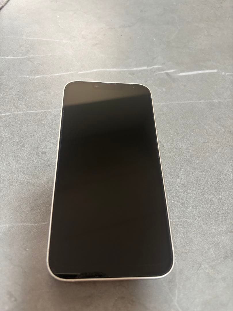 iPhone 13 SIMフリー　256GB