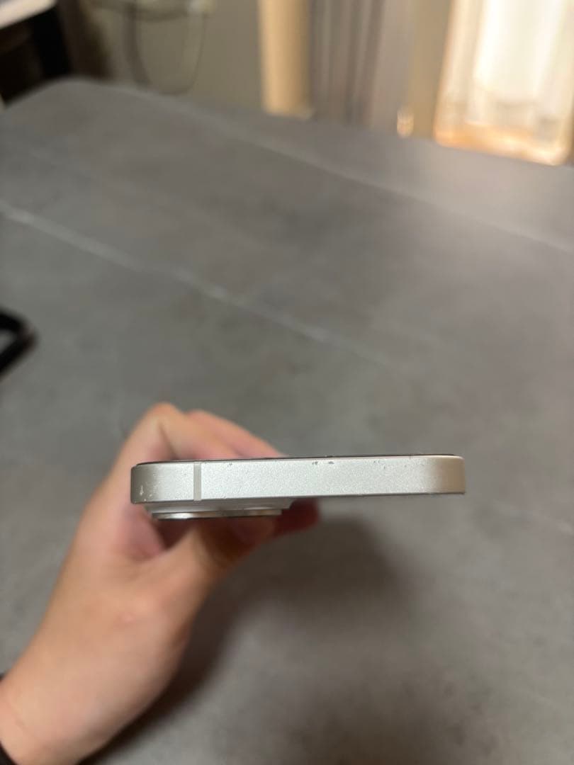 iPhone 13 SIMフリー　256GB