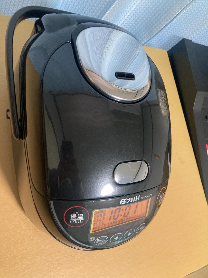 ★2021年製★ 象印　NP-ZV102BK　　圧力IH炊飯ジャー5.5合炊き