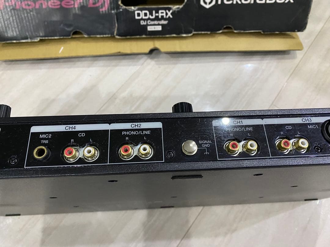 Pioneer DJ DDJ-RX DJコントローラー