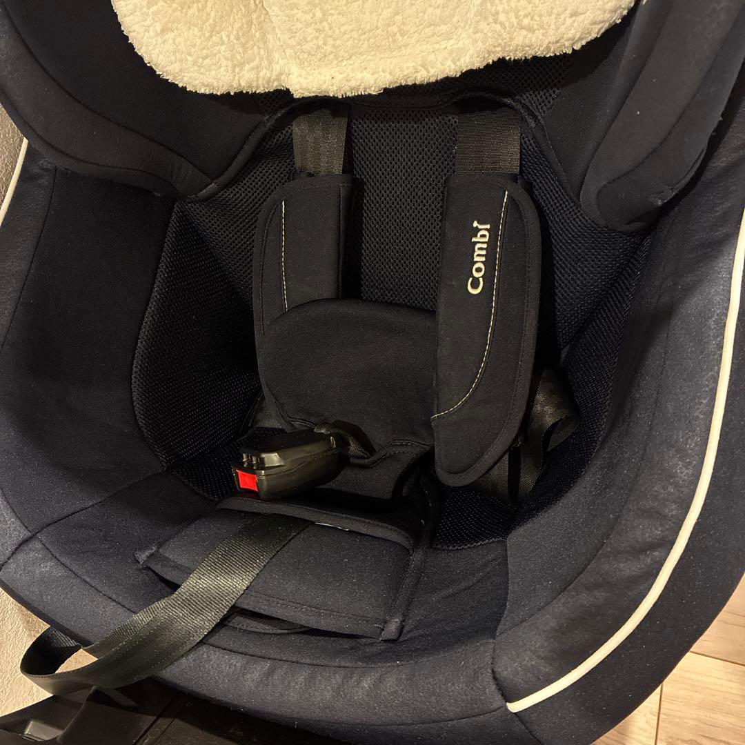 コンビ チャイルドシート　ISOFIX