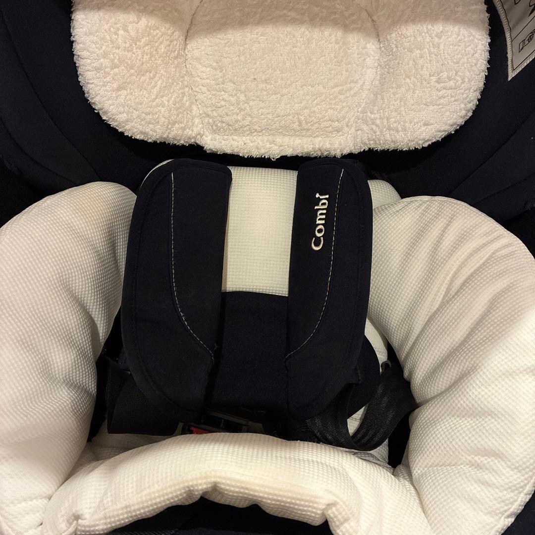コンビ チャイルドシート　ISOFIX