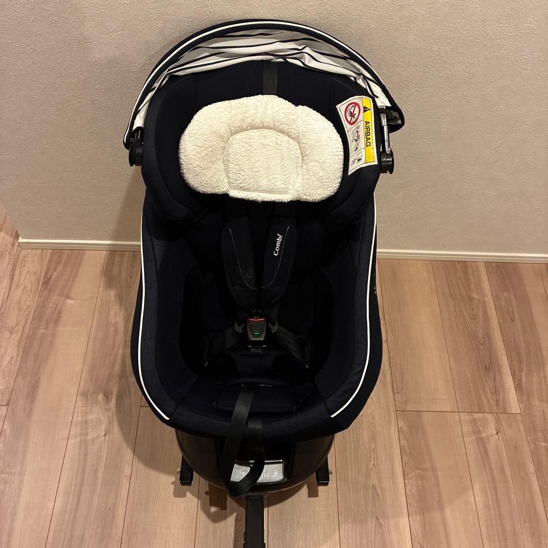 コンビ チャイルドシート　ISOFIX