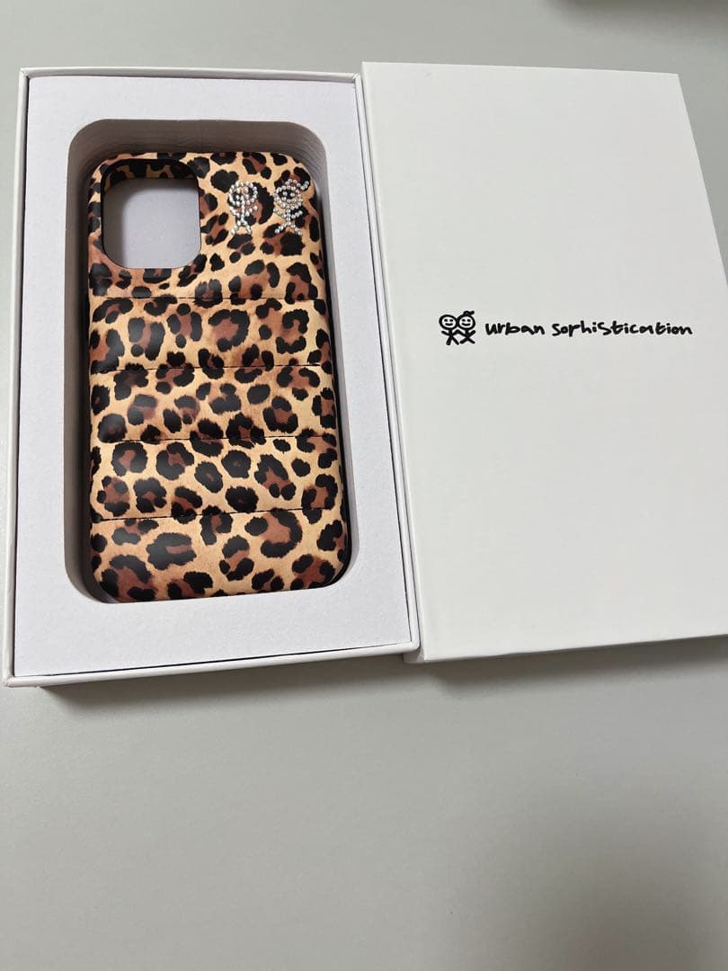 【限定値下】THE PUFFER CASE® - LEOPARD