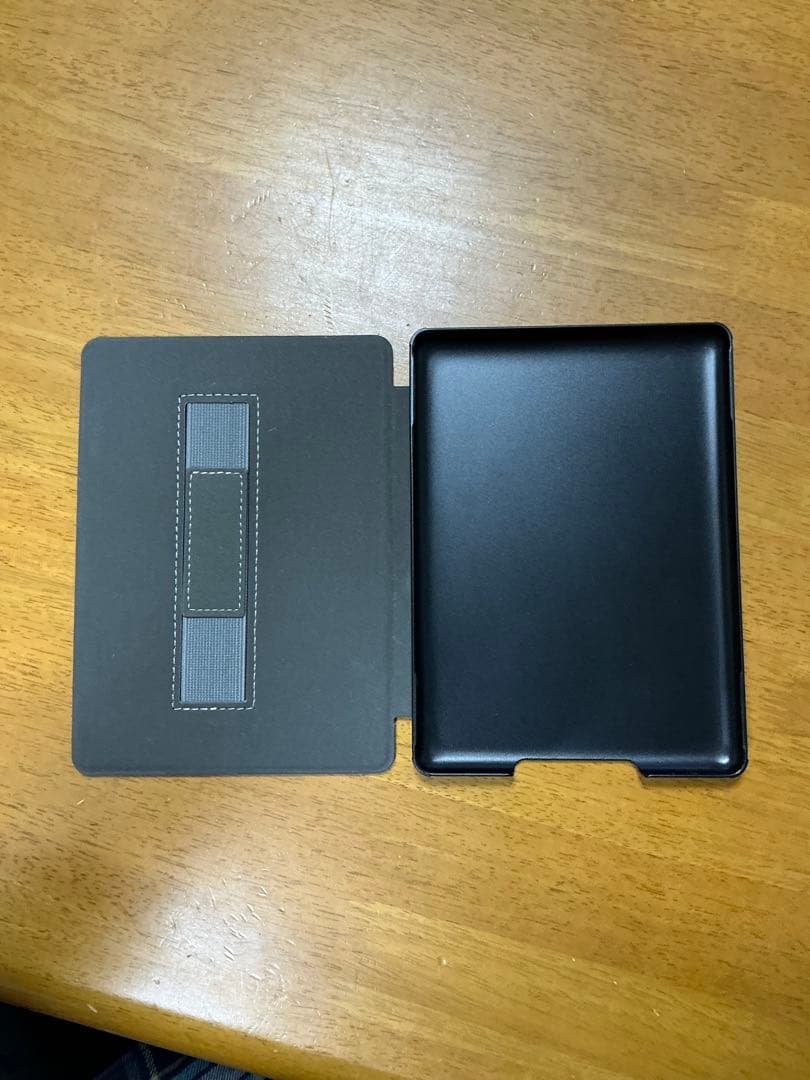 Kindle Paperwhite 第11世代 wifi 広告無し カバー付き