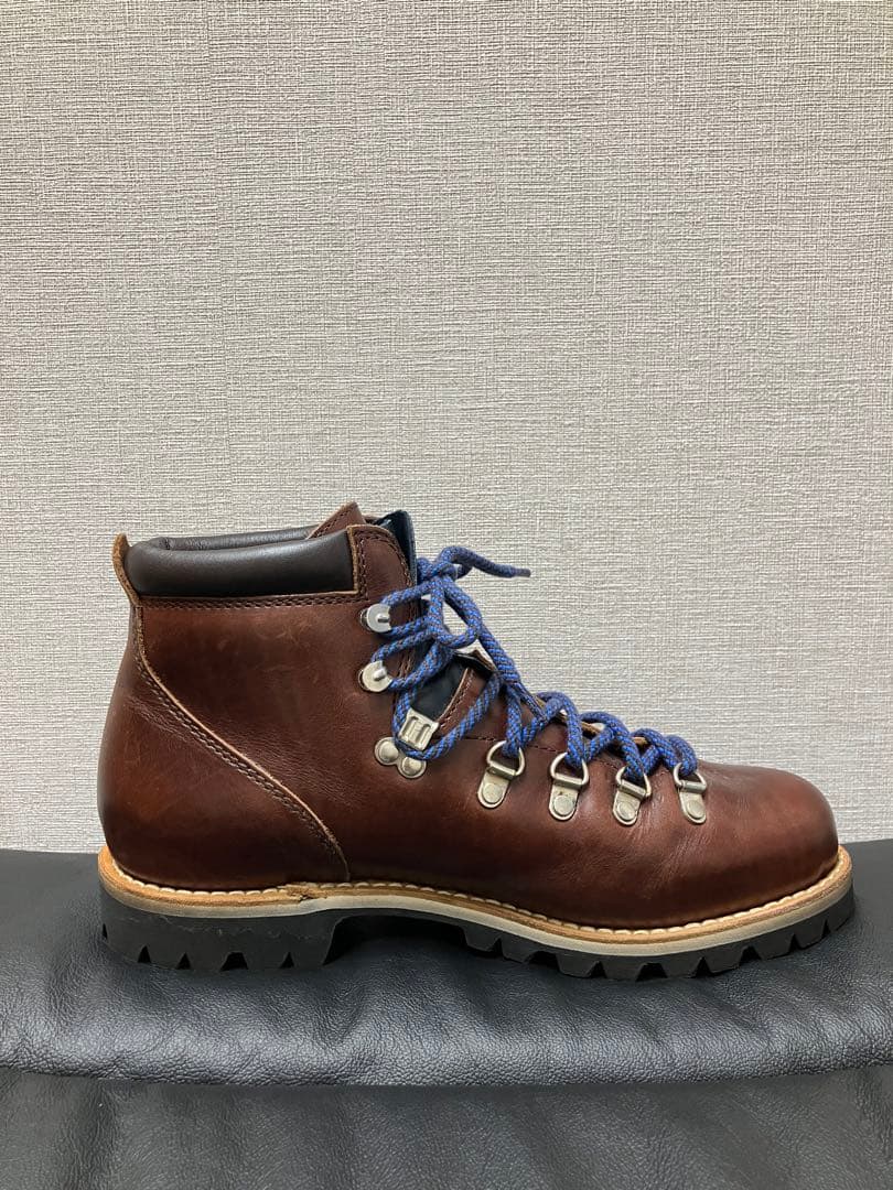 PARABOOT ／AVORIAZ(アヴォリアーズ)トレッキングブーツ