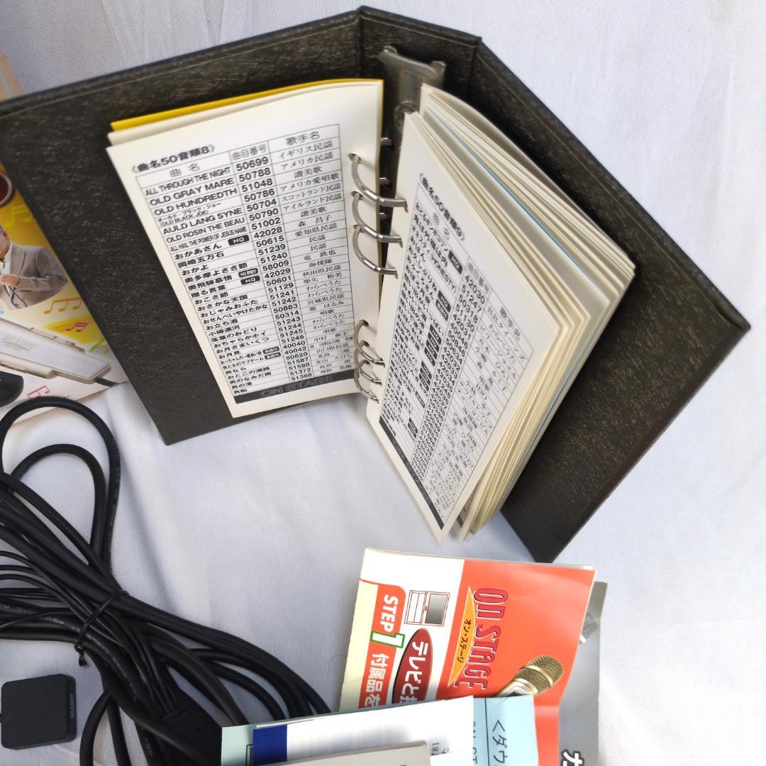 美品　オンステージ　お家カラオケ　1100曲収録 PK-110GT ペアマイク付