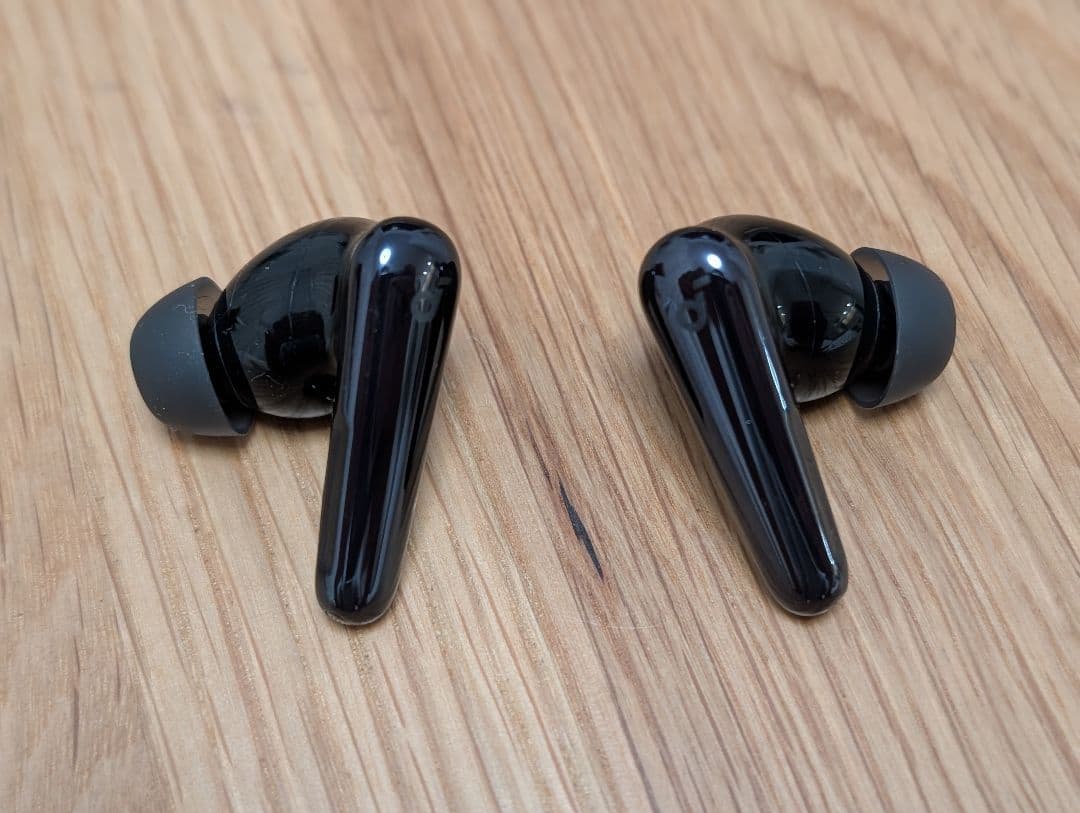 【美品】Soundcore Liberty 4 Pro ブラック(ケース付)