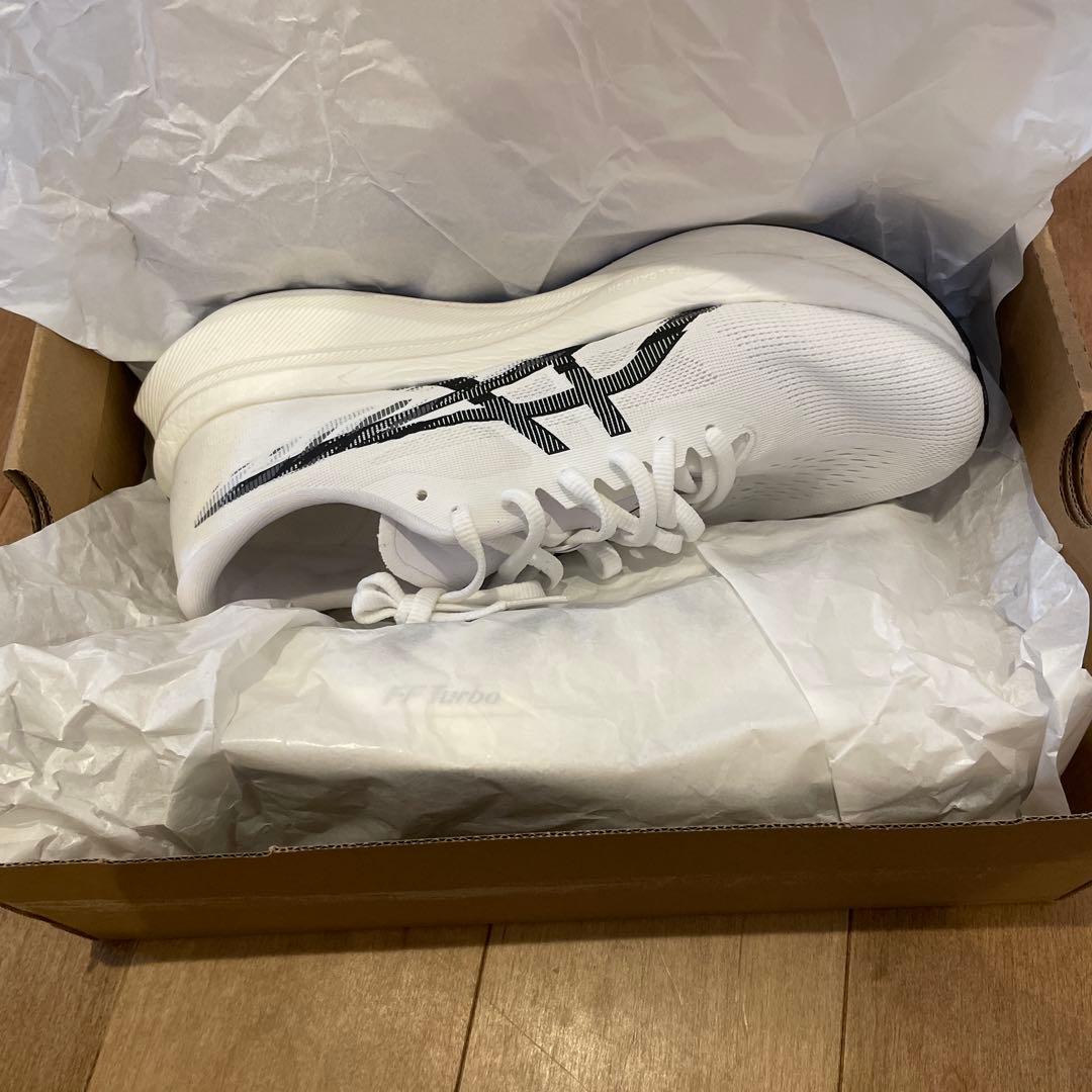 も*け様 ASICS MAGIC SPEED 4　美品