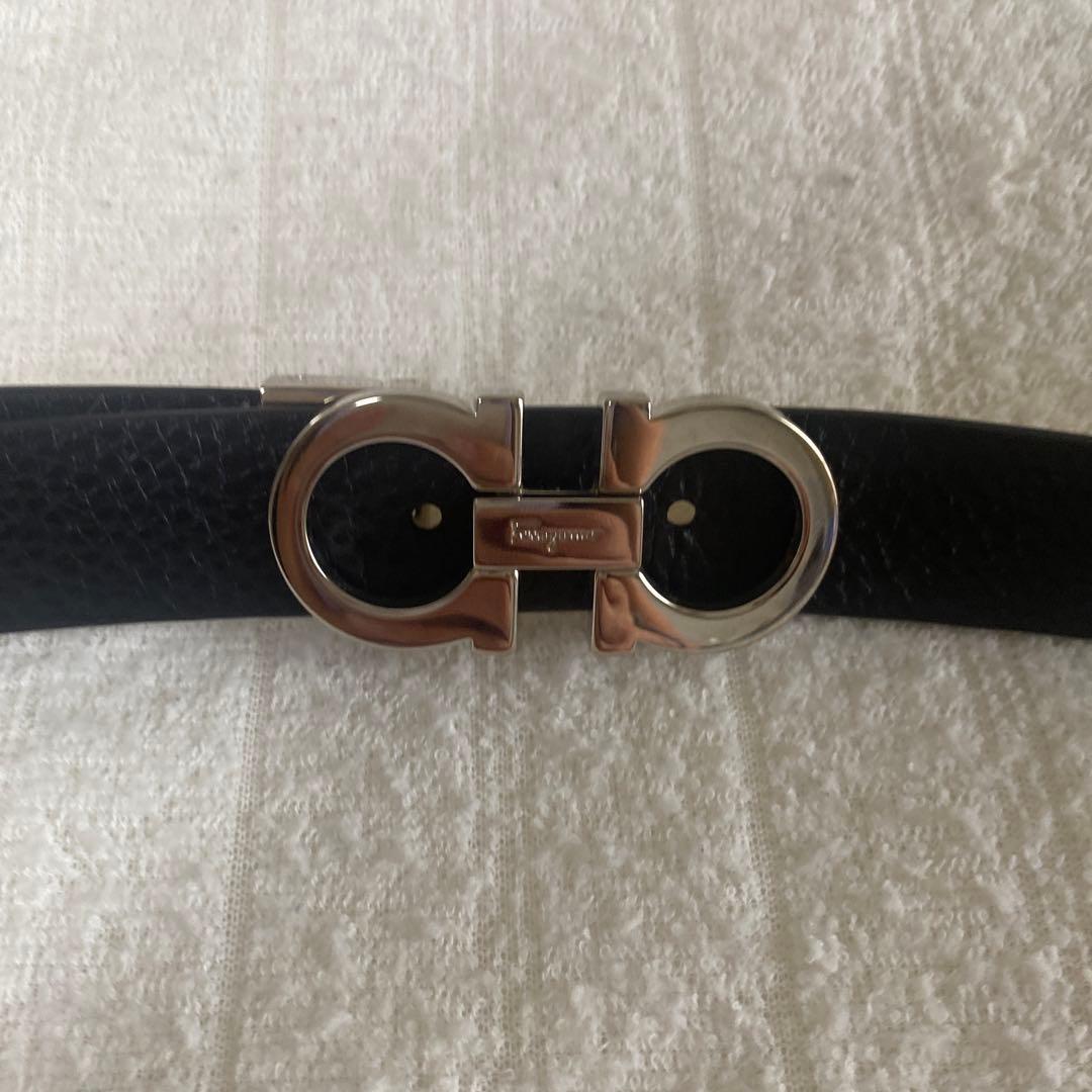 Salvatore Ferragamoガンチーニレザー ベルト黒×クリーム未使用