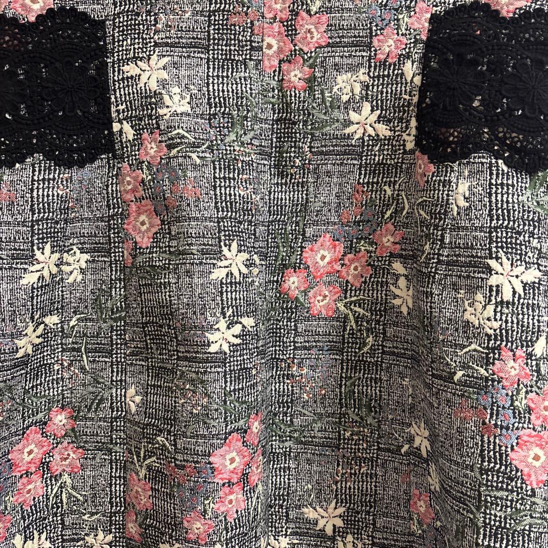 スーパービューティー44⭐︎黒xピンクノースリーブ花柄ワンピース