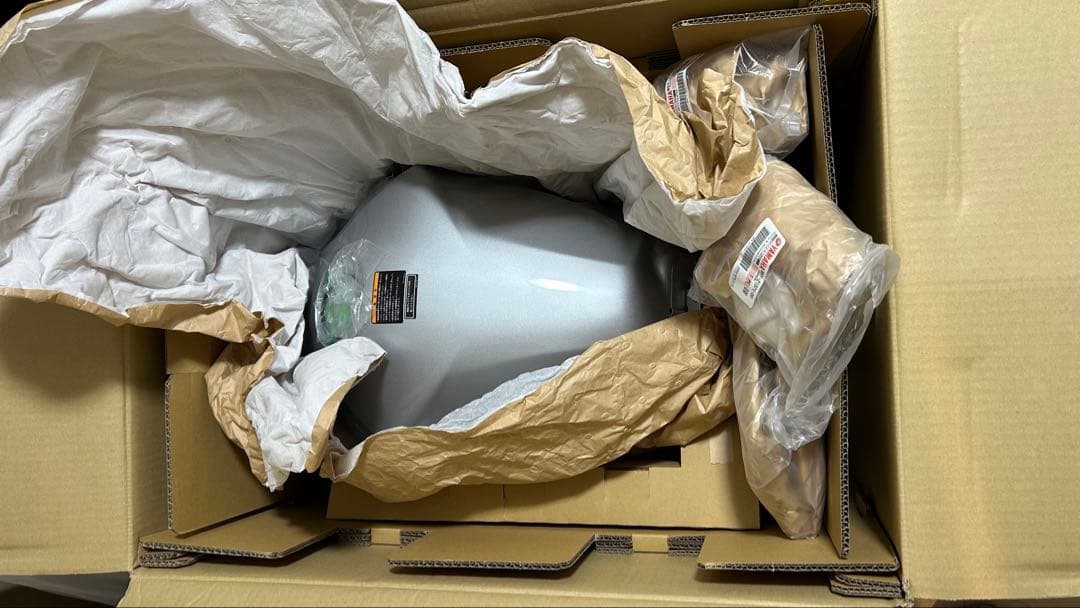 ヤマハ　MT-10SP 22年モデル用タンク