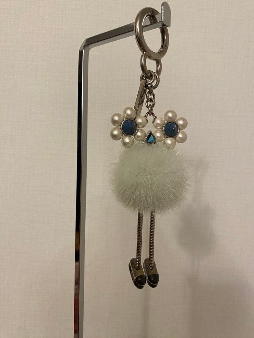 FENDI フェンディ　バッグチャーム ファー ファブリック キーホルダー