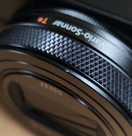 SONY DSC-RX100M7 シューティンググリップ付