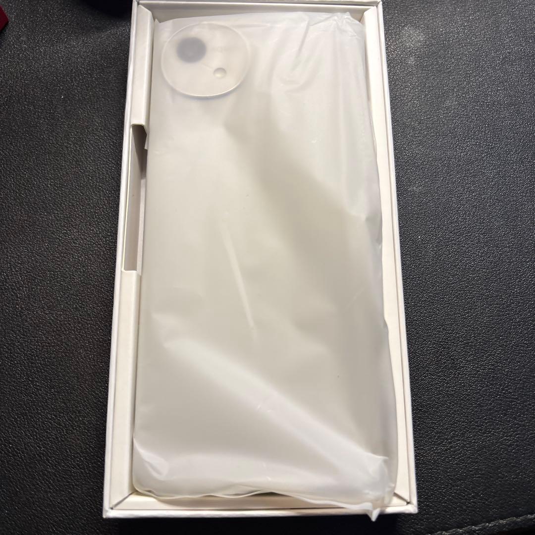 [未使用]【おまけ付き】SHARP AQUOS wish5 本体　白　YUKI