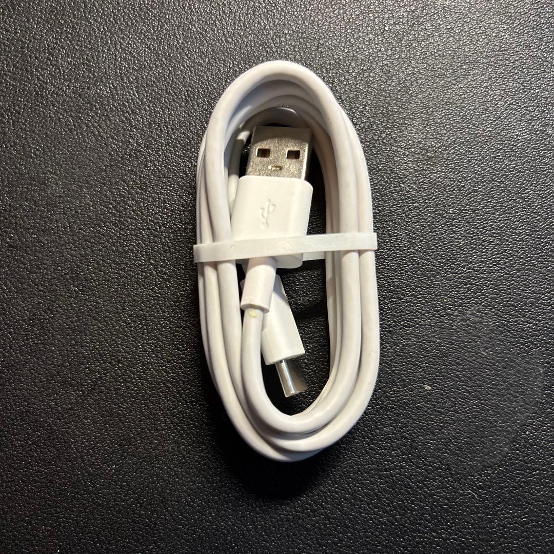 [未使用]【おまけ付き】SHARP AQUOS wish5 本体　白　YUKI